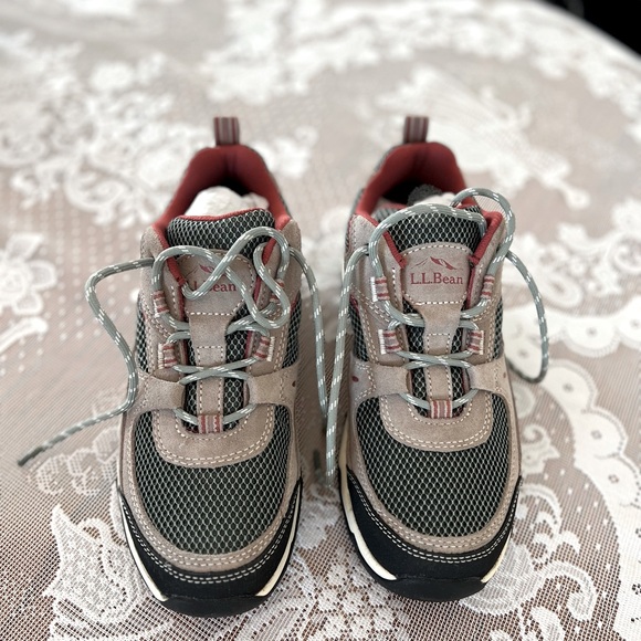 L.L.Bean hiking shoes - Picture 3 of 3